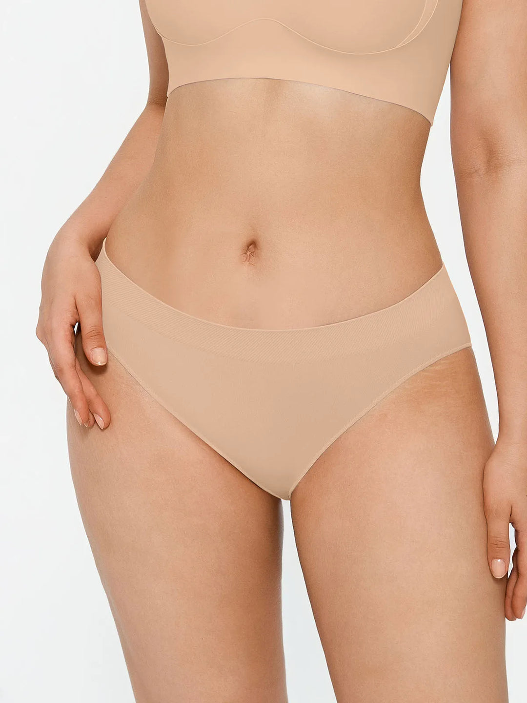 Seamless Solid Pressure-free Stretchy Fit Mid-Rise Brief
