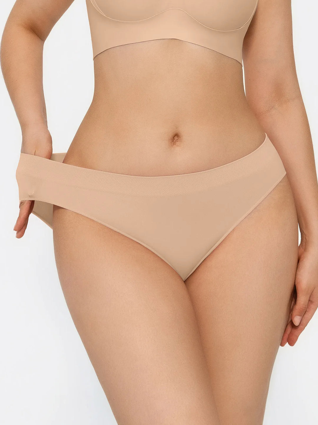 Seamless Solid Pressure-free Stretchy Fit Mid-Rise Brief
